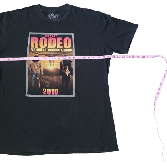 Brooks & Dunn XL Concert T Shirt 2010 The Last Rodeo Tour Dates On Back - Picture 6 of 7